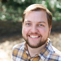 Headshot of Andrew Laabs